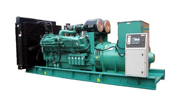 天山全新常柴200kw大型柴油发电机组